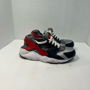 Nike Huarache Run Kids Sneakers - Red, Black, and Gray
